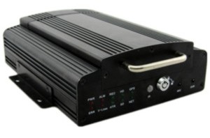 DVR GRABADOR DIGITAL DE VIDEO 4 CANALES GPs 3G SOFTWARE CON GOOGLE MAPS 3