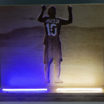 Cuadro de Messi tallado en Madera